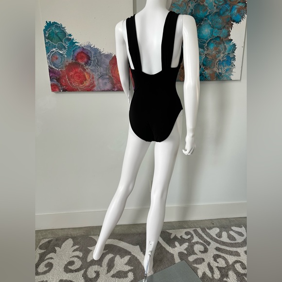 Black Robin Piccone Luca One Piece Swimsuit, Size 4 - Picture 2 of 5